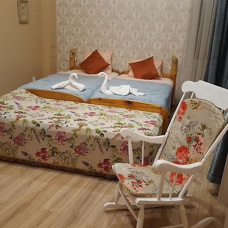 Hangulat Vendégház Apartmanok Orosháza Exterior foto