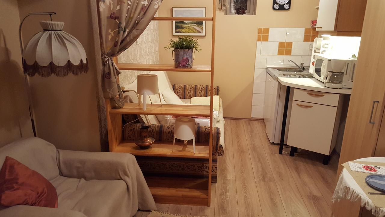 Hangulat Vendégház Apartmanok Orosháza Exterior foto