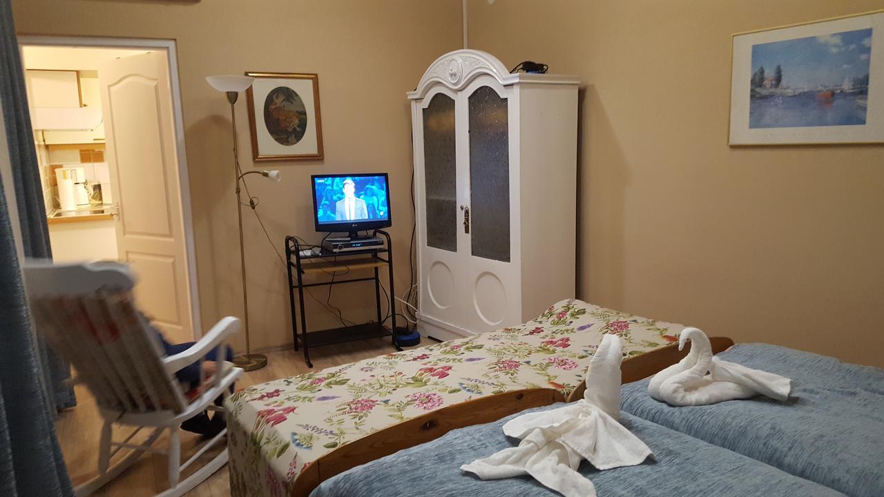 Hangulat Vendégház Apartmanok Orosháza Exterior foto