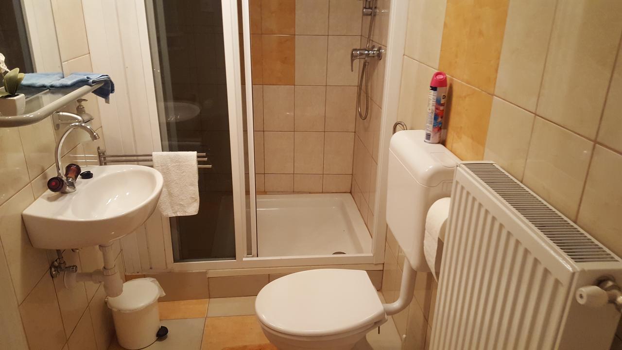 Hangulat Vendégház Apartmanok Orosháza Exterior foto