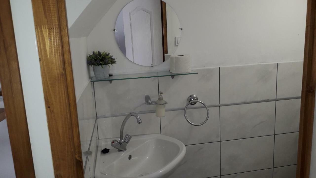 Hangulat Vendégház Apartmanok Orosháza Exterior foto