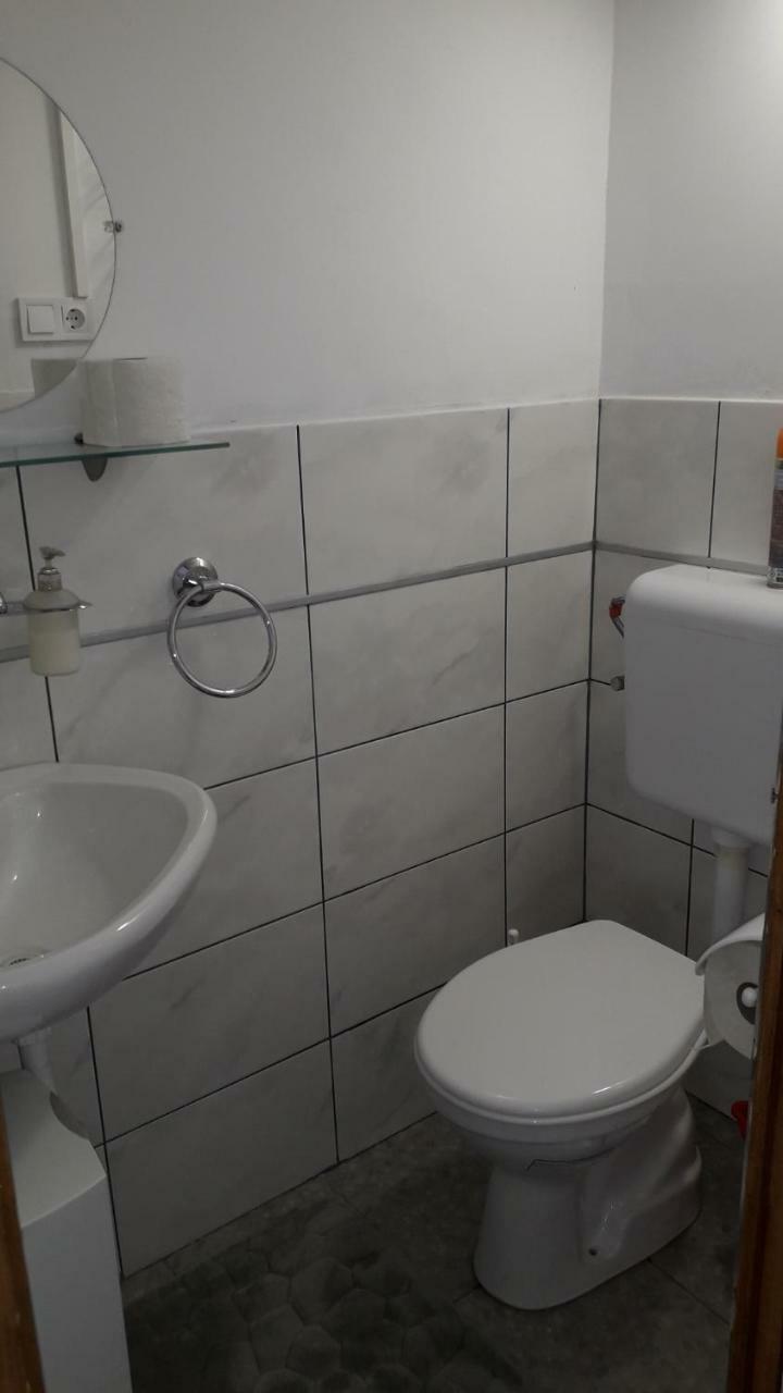 Hangulat Vendégház Apartmanok Orosháza Exterior foto